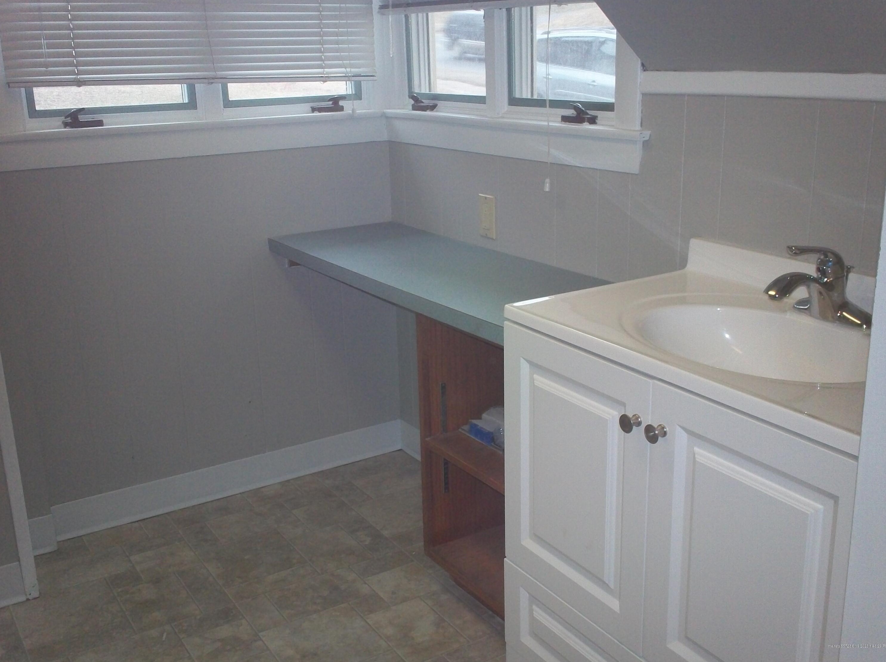 262 Main St, Waterville ME  04901-4857 exterior