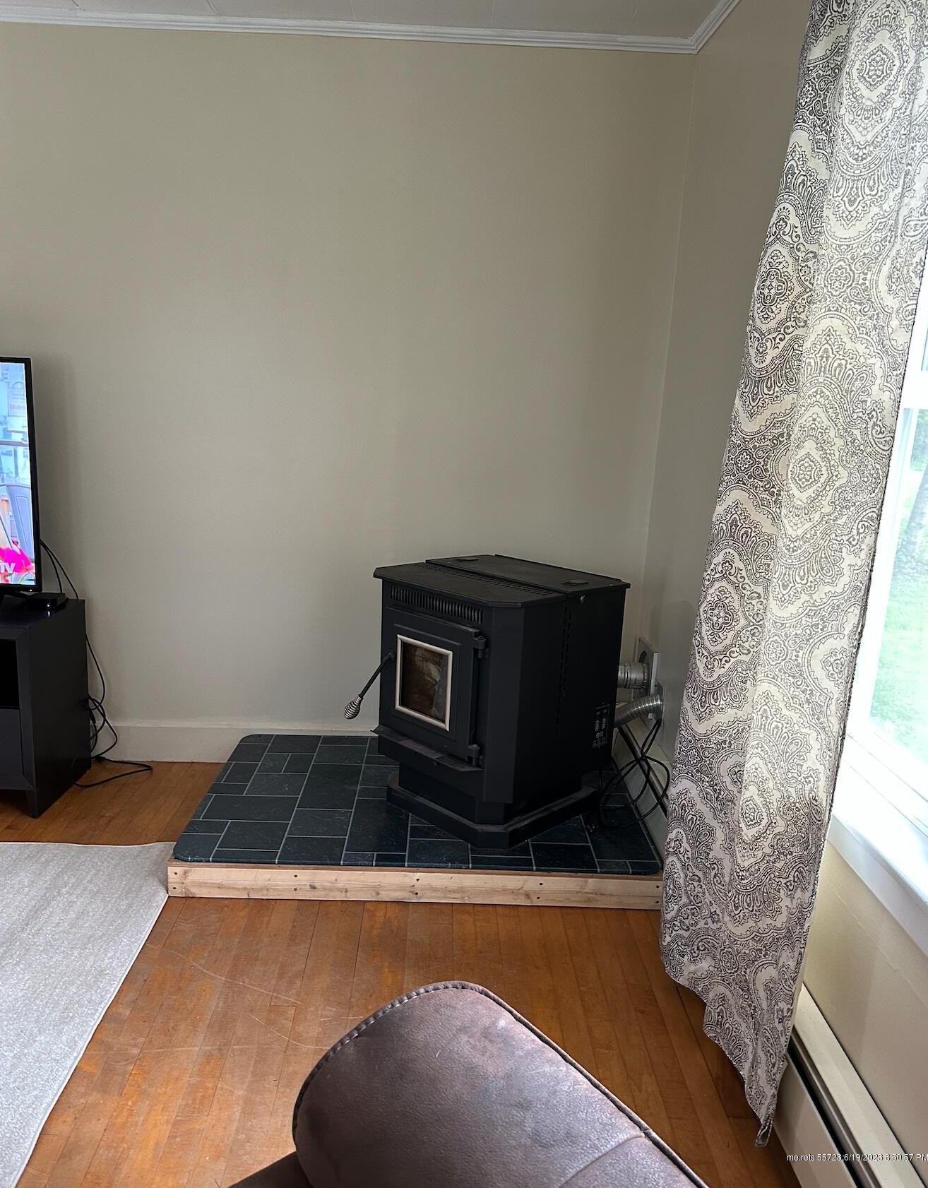 71 Pleasant St, Fort Kent ME  04743-1507 exterior