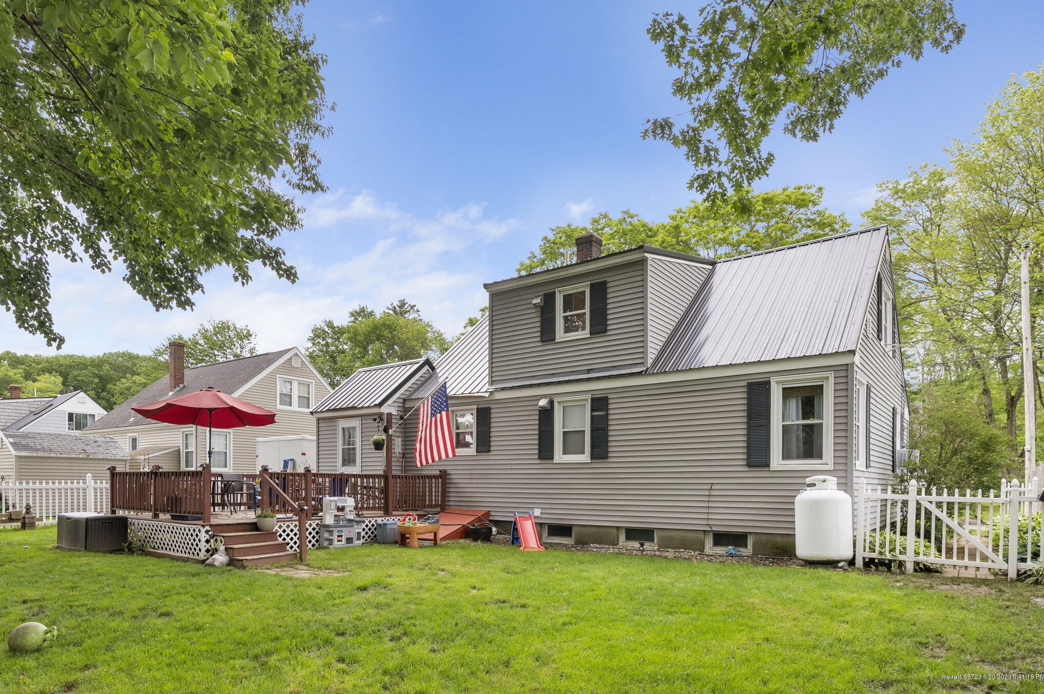 10 Woodvale St, Portland ME  04102-1324 exterior