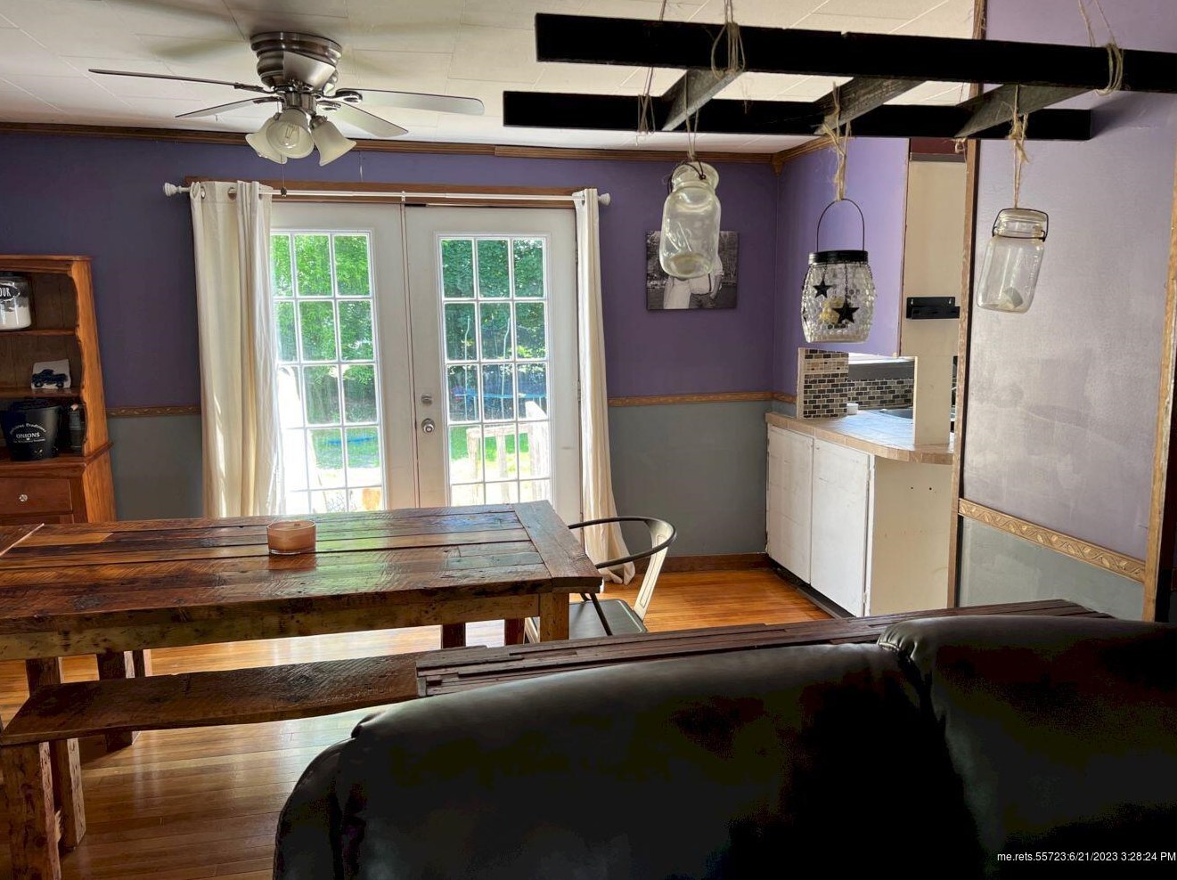 11 Park St, Madison ME  04950-1613 exterior