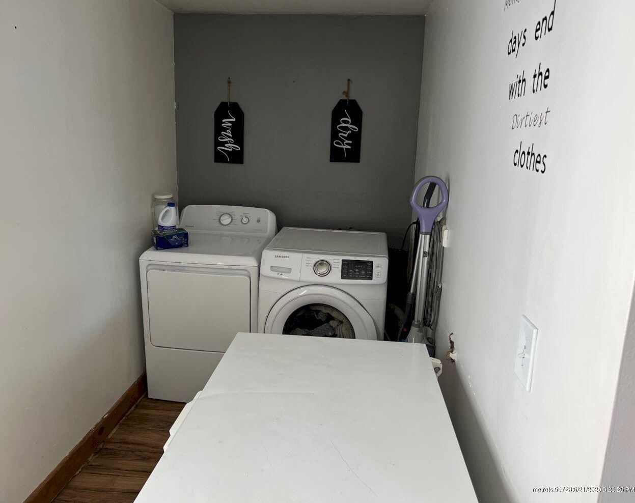 11 Park St, Madison ME  04950-1613 exterior