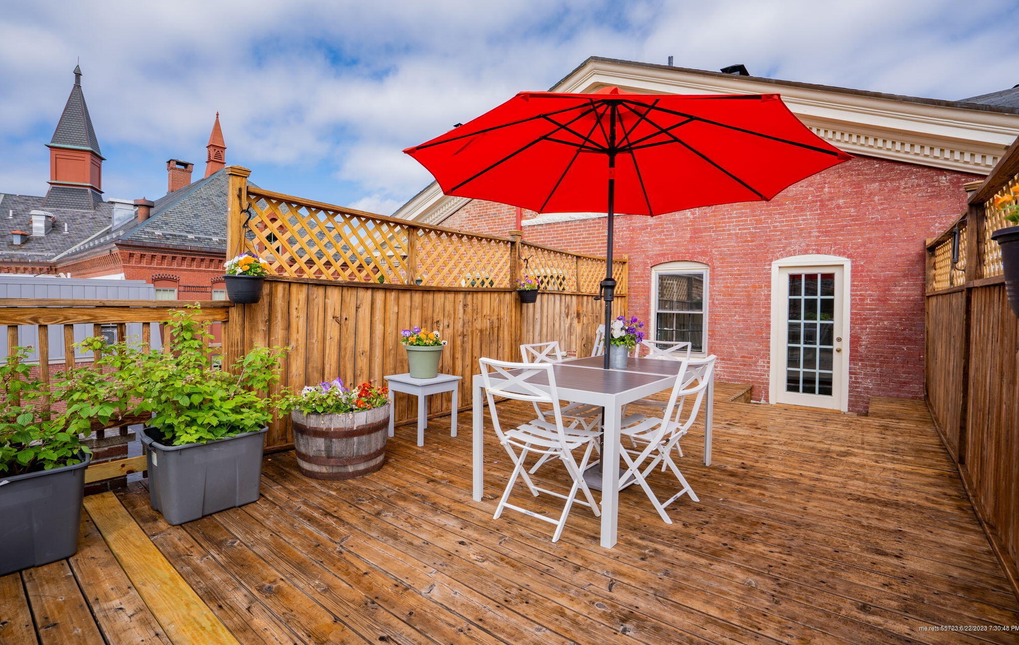 89 Pne St, Portland ME 04102-1531 exterior