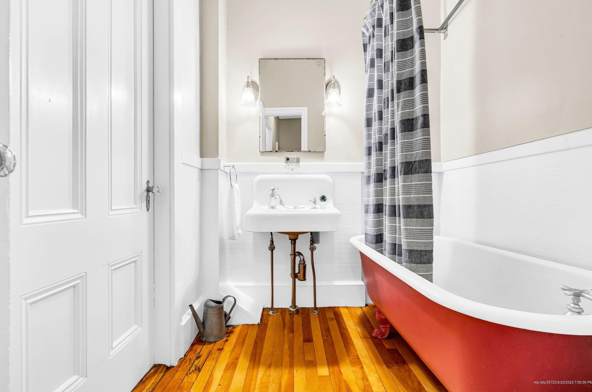 89 Pne St, Portland ME 04102-1531 exterior