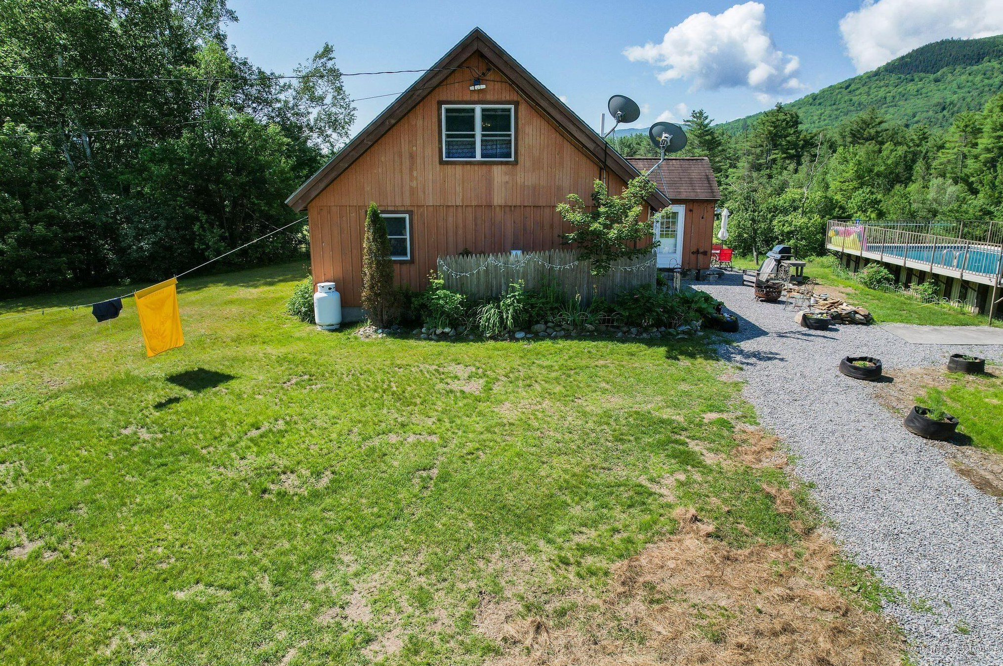 548 Main St, Andover ME  04216-6429 exterior