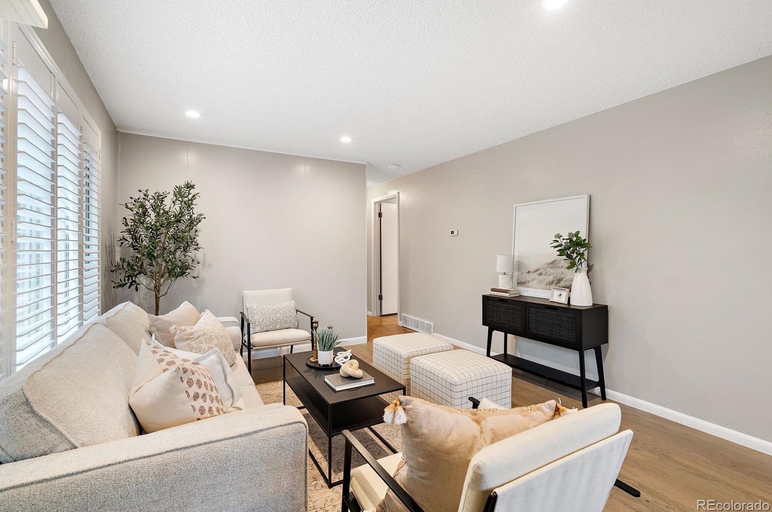 6174 Otis St, Arvada CO  80003-4942 exterior