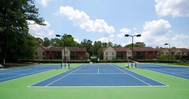 6851 Roswell Rd, Atlanta GA  30328-2401 exterior