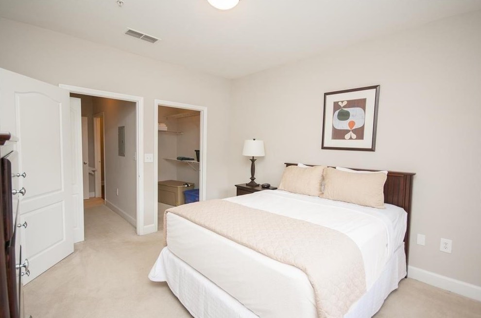 2676 Milscott Dr, Decatur GA  30033-5907 exterior