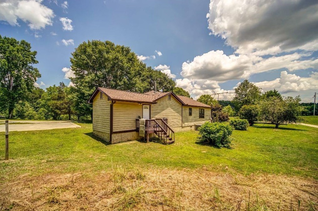 331 Vince Aiken Path, Dallas GA 30157 exterior