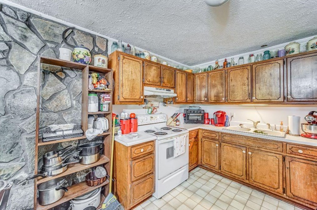 331 Vince Aiken Path, Dallas GA 30157 exterior