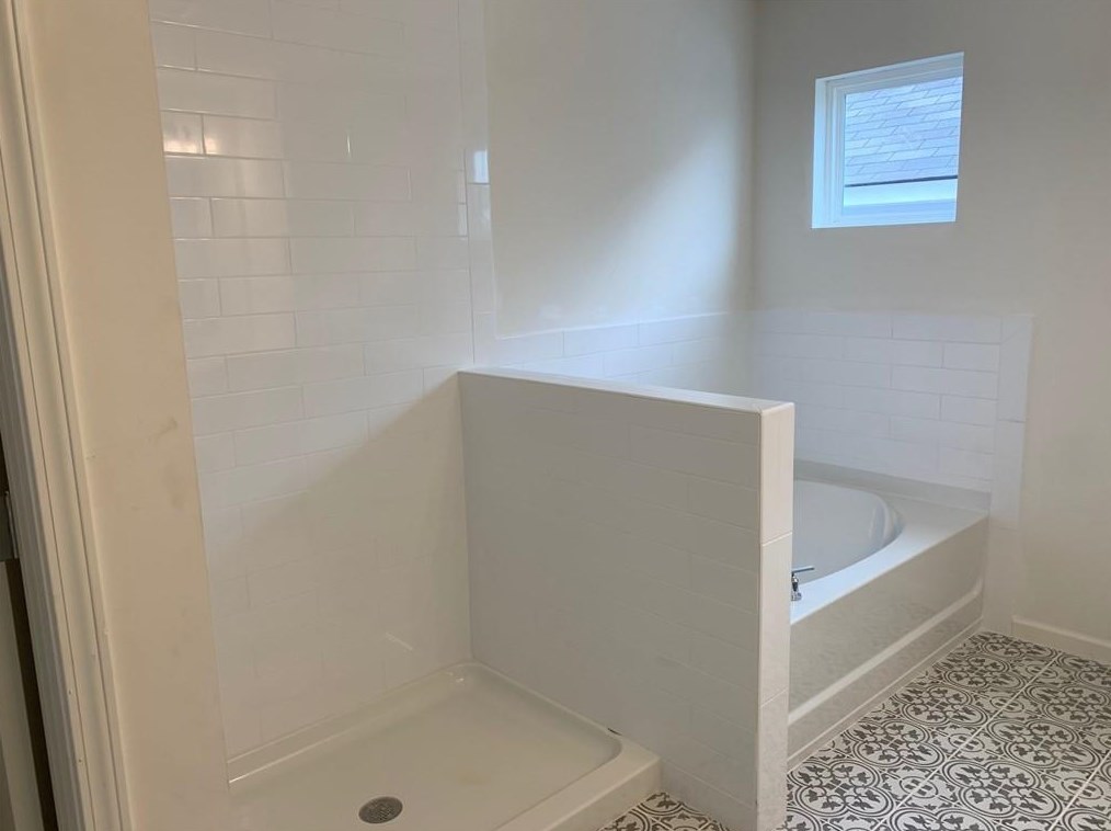 838 Regal Ln, Atlanta GA 30331-8633 exterior