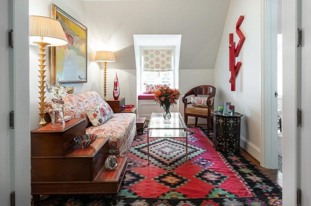 2841 Vernon Rd, Atlanta GA  30305-2934 exterior