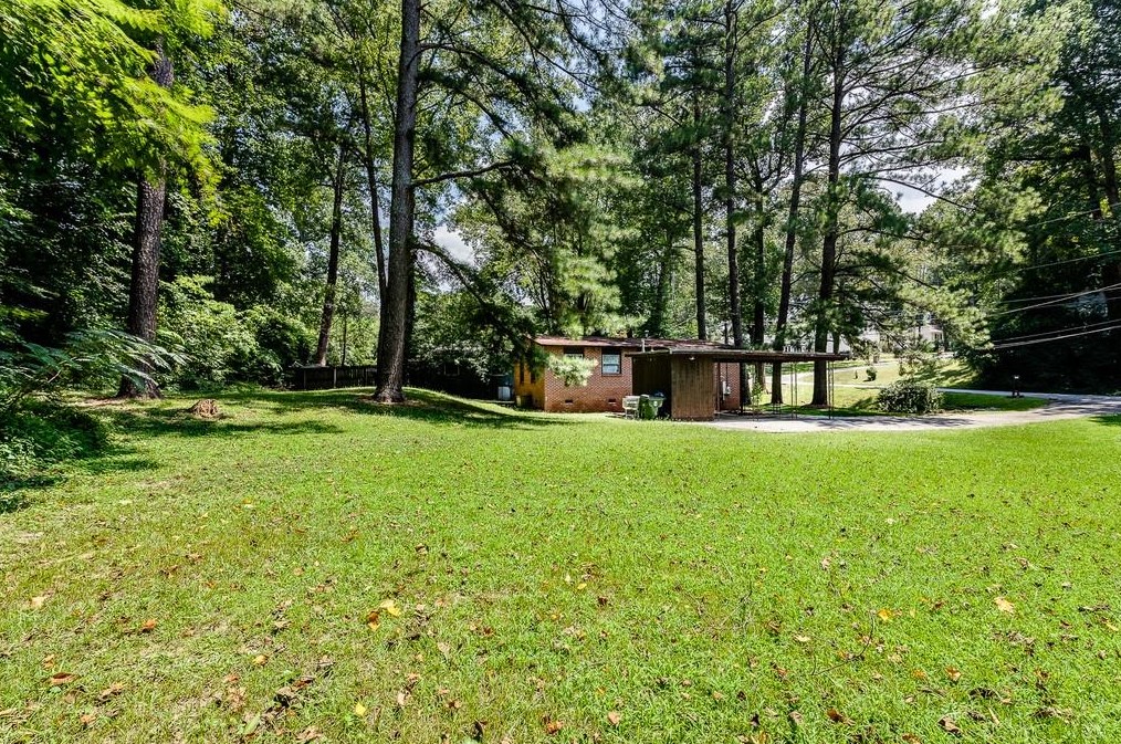 1902 Hickory Rd, Atlanta GA  30341-3208 exterior