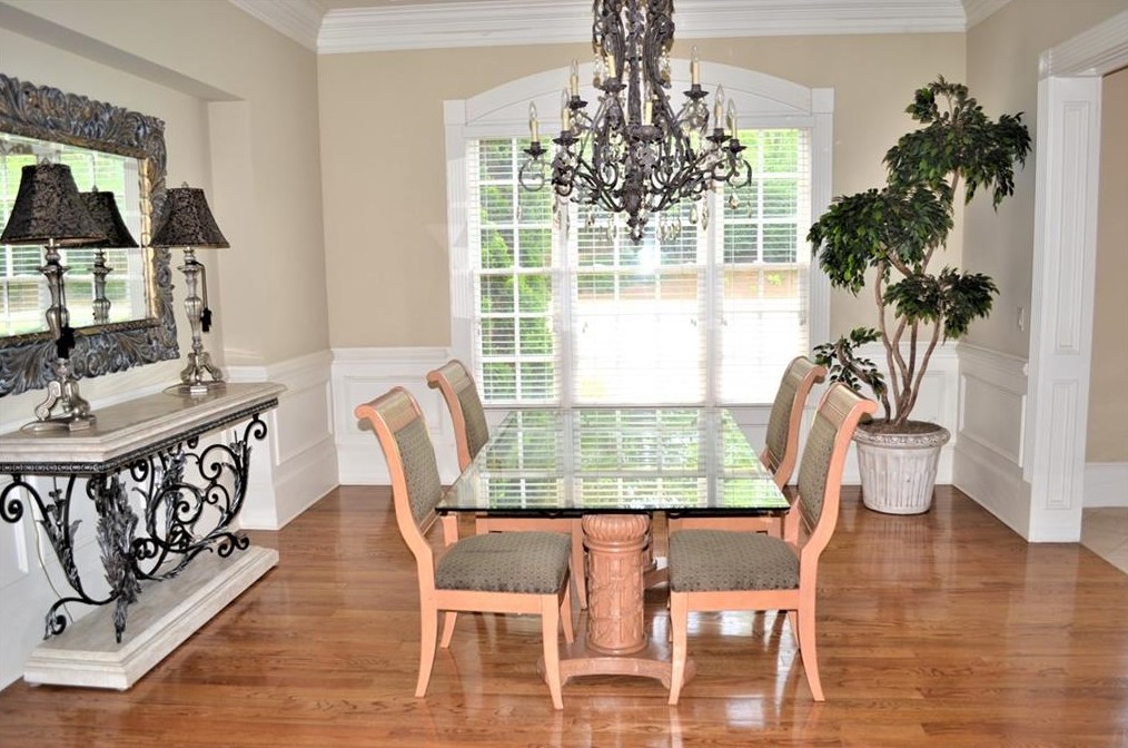 912 Carriage Path, Smyrna GA  30082-4761 exterior