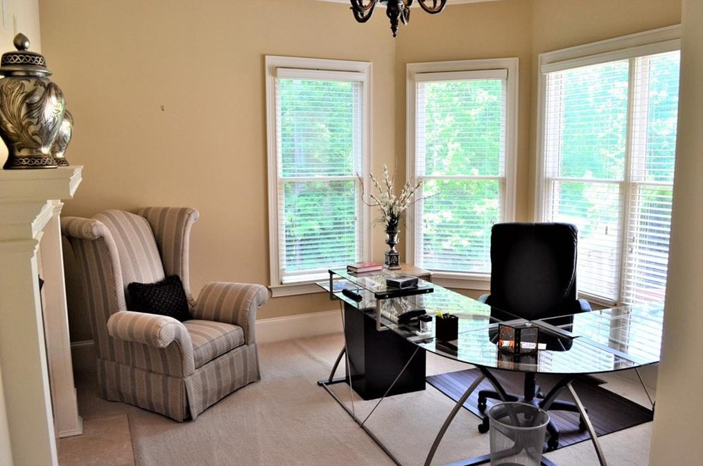 912 Carriage Path, Smyrna GA  30082-4761 exterior