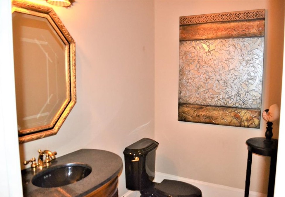 912 Carriage Path, Smyrna GA  30082-4761 exterior