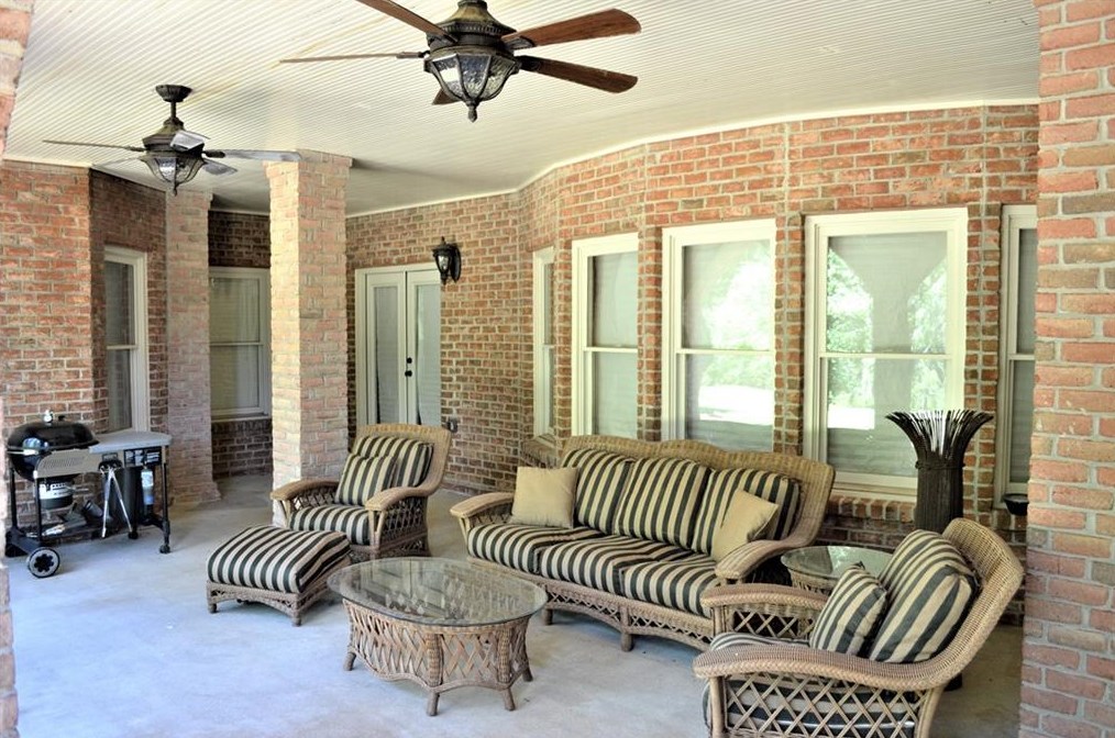 912 Carriage Path, Smyrna GA  30082-4761 exterior