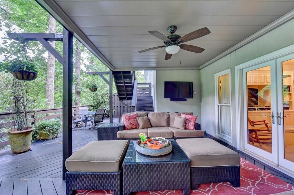4218 Wieuca Overlook, Atlanta GA  30342-3447 exterior
