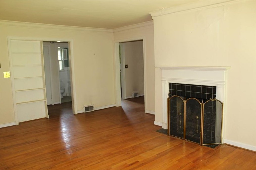 1970 Roxboro Rd, Atlanta GA 30324-2543 exterior