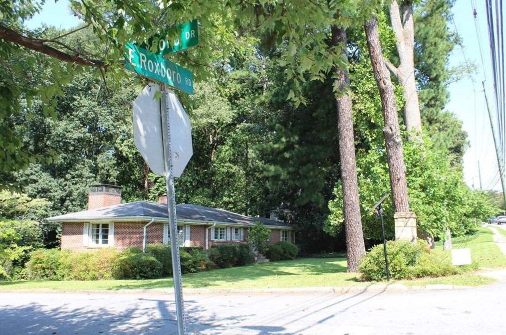 1970 Roxboro Rd, Atlanta GA 30324-2543 exterior