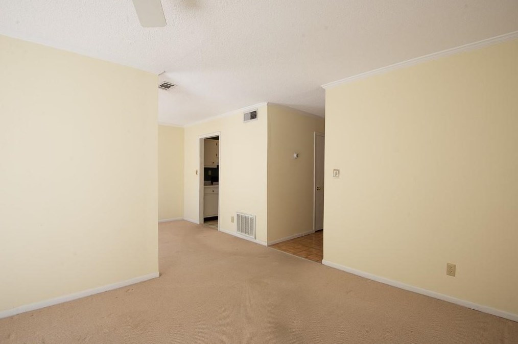 2260 Pernoshal Ct, Atlanta GA 30338-6448 exterior