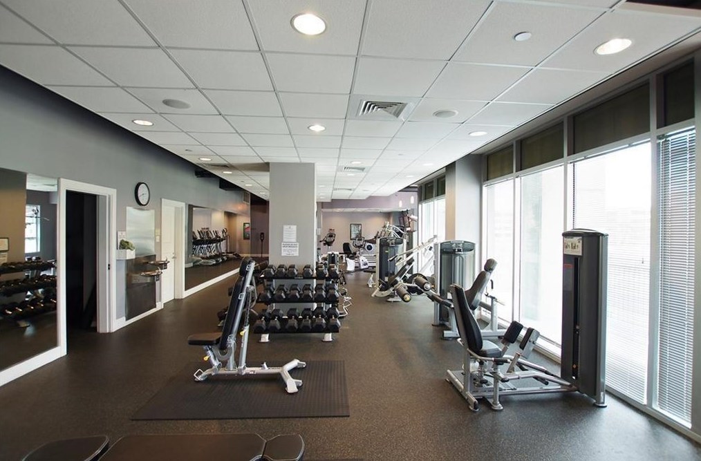 943 Peachtree St, Atlanta GA  30309-3936 exterior