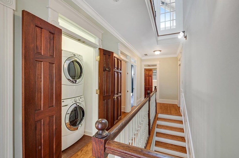 80 Waddell St, Atlanta GA  30307-2465 exterior