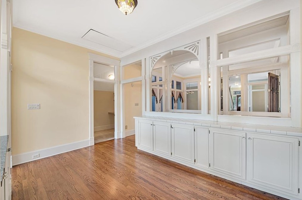 80 Waddell St, Atlanta GA  30307-2465 exterior