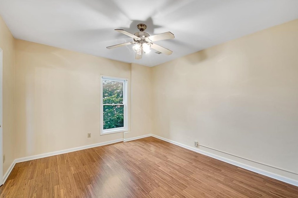 80 Waddell St, Atlanta GA  30307-2465 exterior