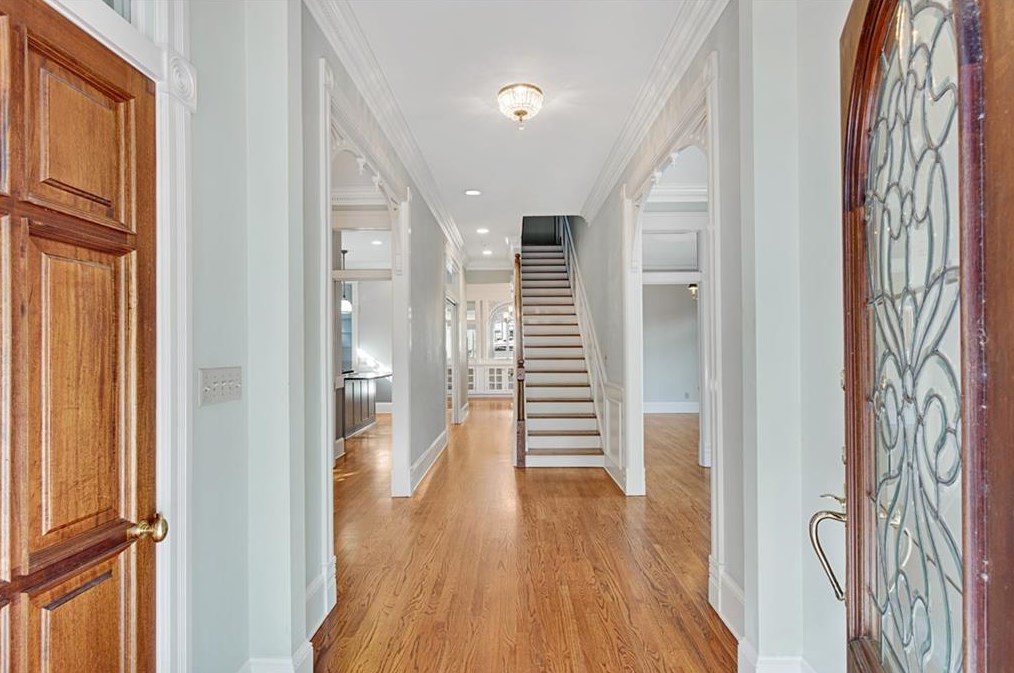 80 Waddell St, Atlanta GA  30307-2465 exterior