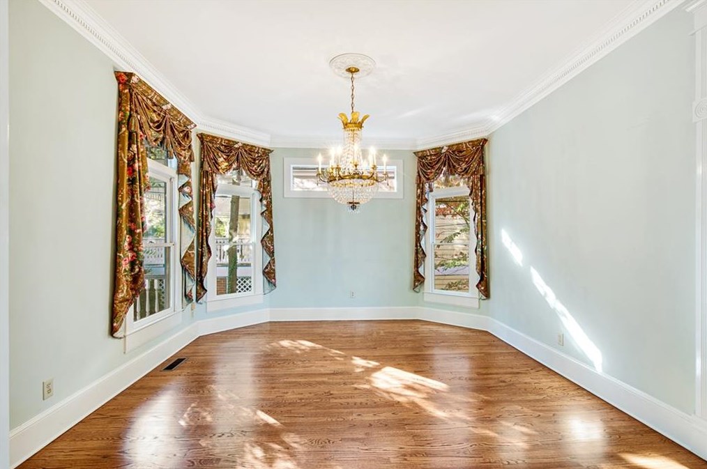 80 Waddell St, Atlanta GA  30307-2465 exterior