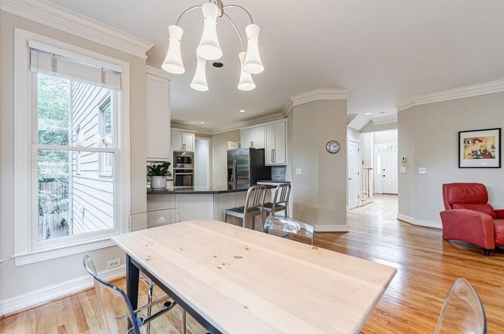 1142 Waldorfs Ct, Decatur GA  30033-3439 exterior