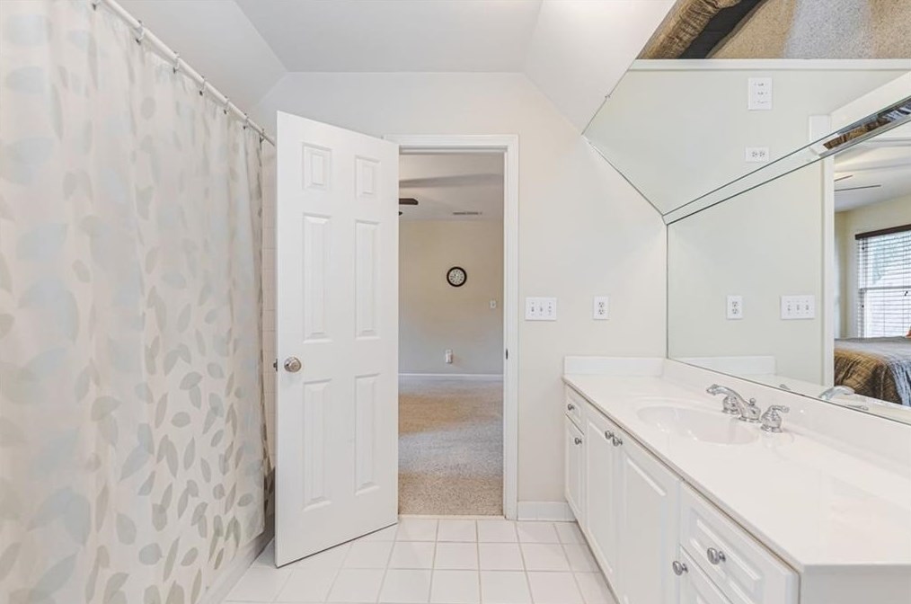 1142 Waldorfs Ct, Decatur GA  30033-3439 exterior