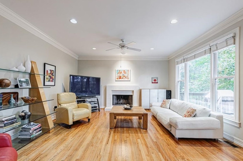 1142 Waldorfs Ct, Decatur GA  30033-3439 exterior