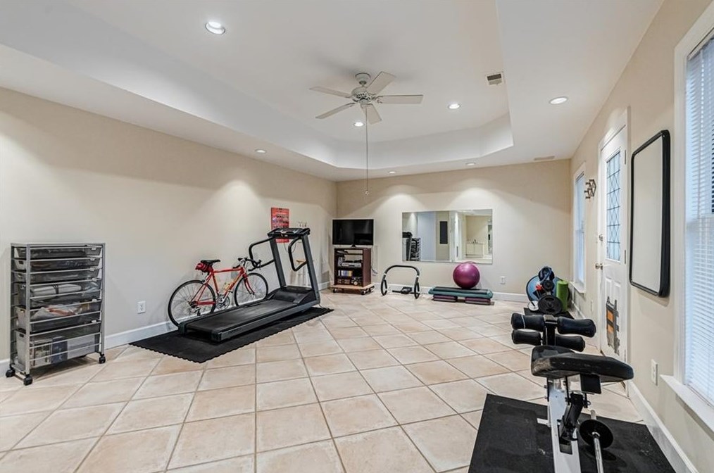 1142 Waldorfs Ct, Decatur GA  30033-3439 exterior