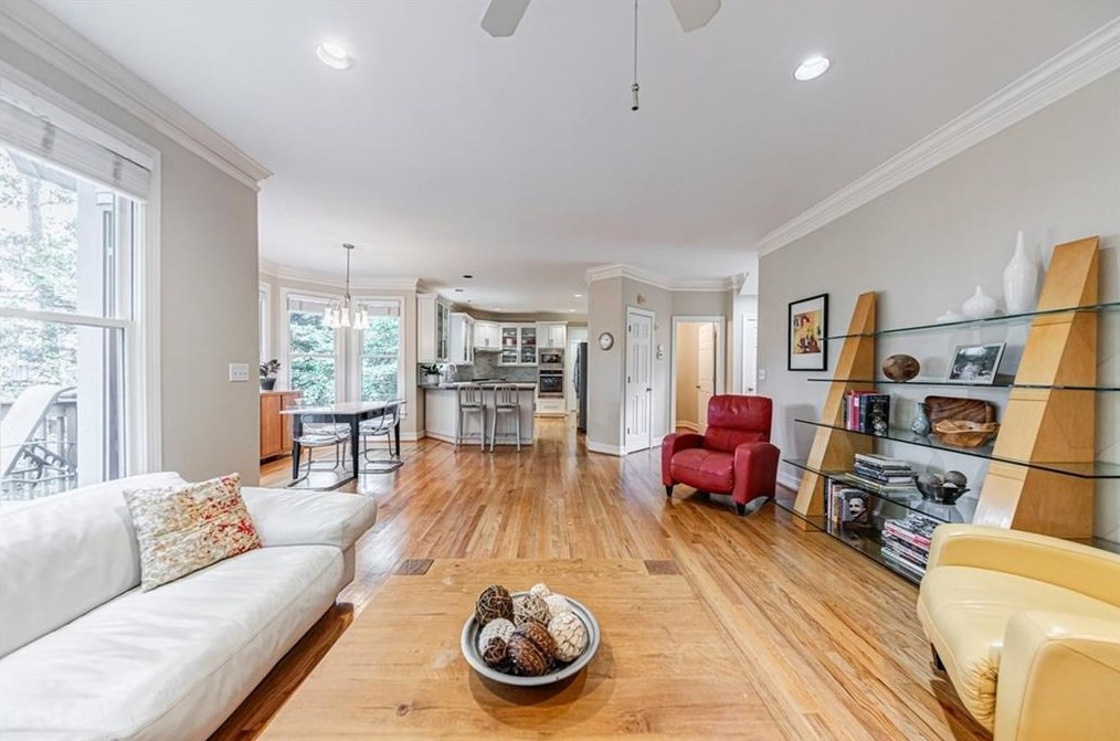 1142 Waldorfs Ct, Decatur GA  30033-3439 exterior