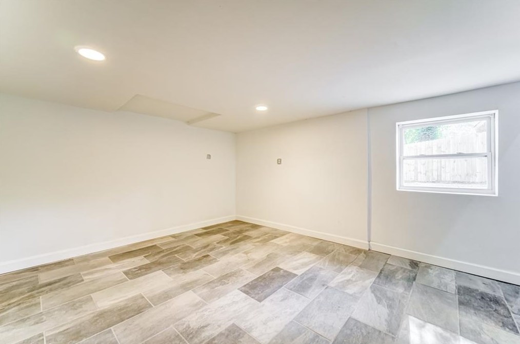 1971 Willa Dr, Decatur GA 30032-4267 exterior