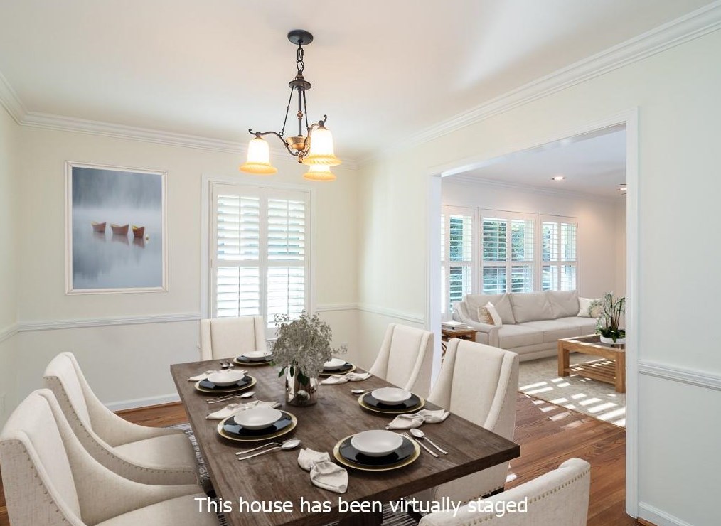 6560 Williamson Dr, Atlanta GA  30328-3340 exterior