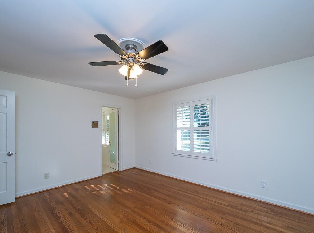 6560 Williamson Dr, Atlanta GA  30328-3340 exterior