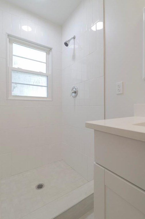 607 Densley Dr, Decatur GA  30033-5444 exterior