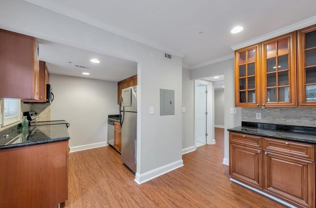 134 Rondak Cir, Smyrna GA  30080-4593 exterior