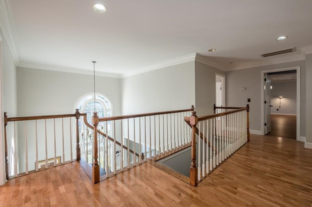 10410 Groomsbridge Rd, Alpharetta GA 30022-6029 exterior