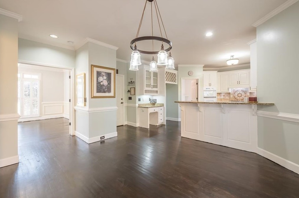 10410 Groomsbridge Rd, Alpharetta GA 30022-6029 exterior