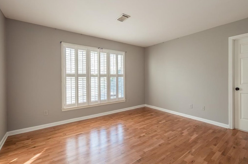 10410 Groomsbridge Rd, Alpharetta GA 30022-6029 exterior