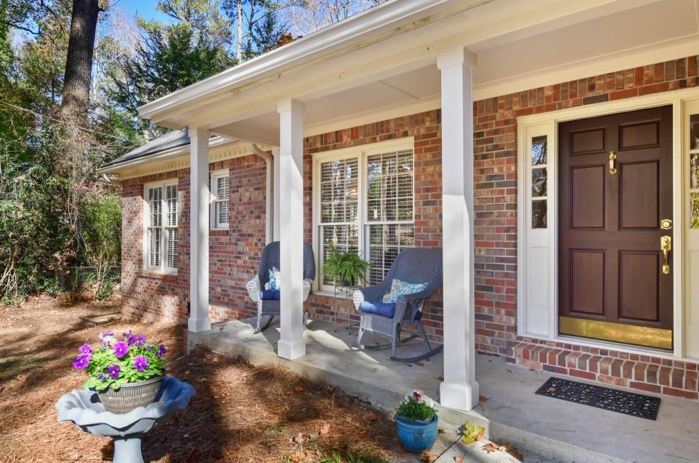 3803 Watkins Pl, Atlanta GA  30319-1828 exterior