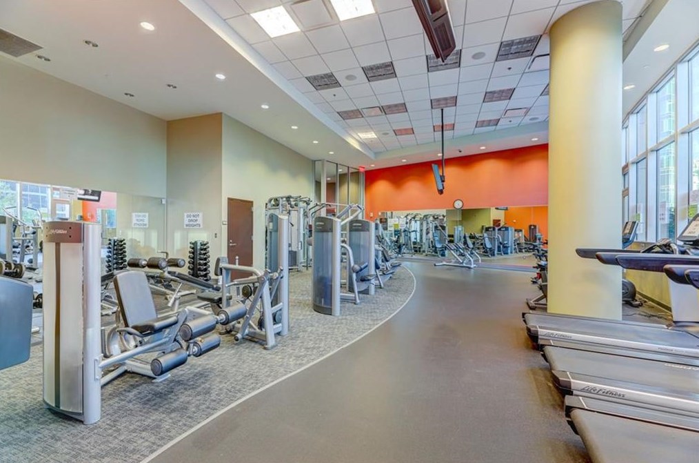 1080 Peachtree St, Atlanta GA  30309-3963 exterior