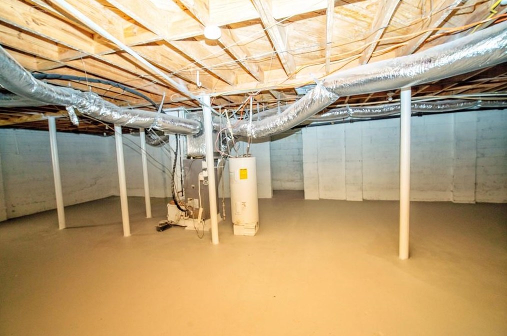 2042 Barberrie Ln, Decatur GA 30032-3918 exterior