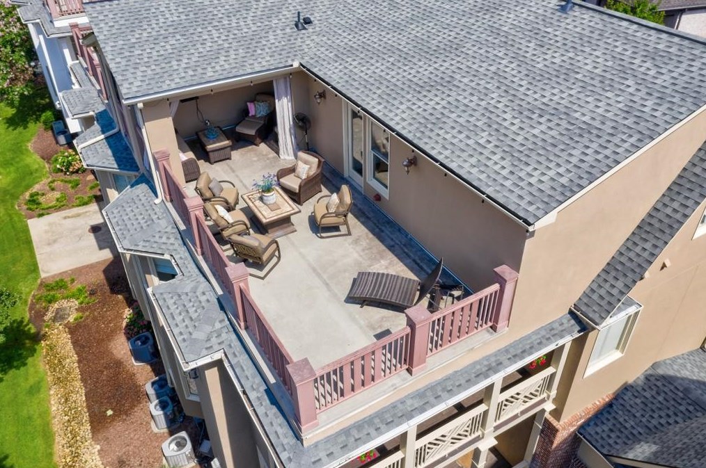 1353 Vlg Park Dr, Atlanta GA 30319-3480 exterior