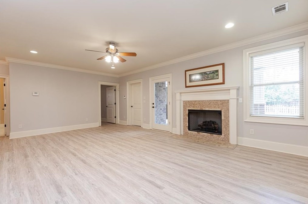 3174 Silver Lk Dr, Atlanta GA 30319-2344 exterior