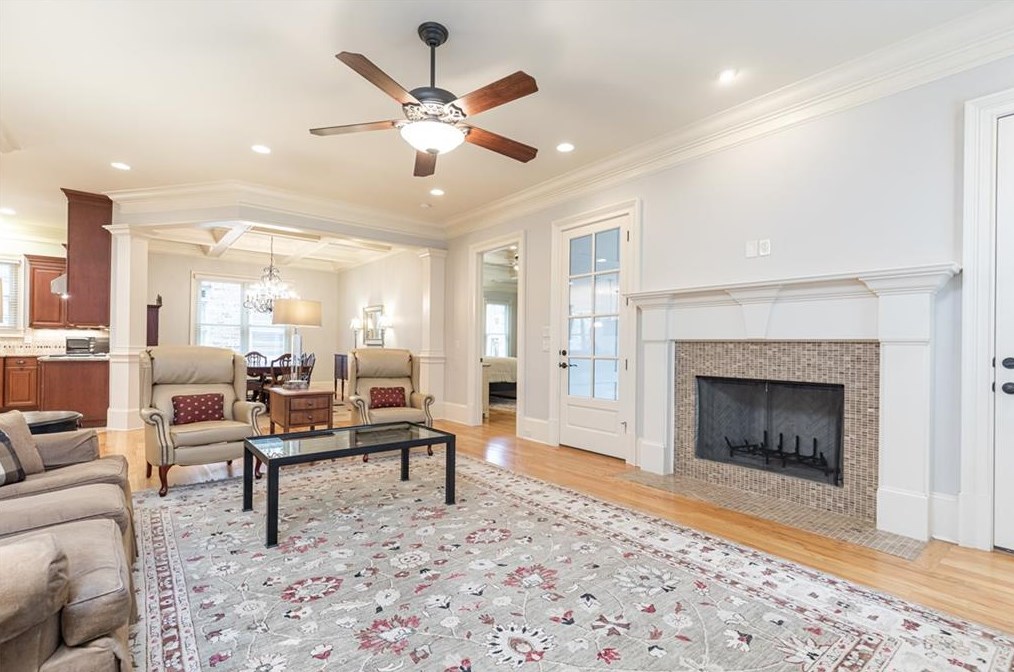 3174 Silver Lk Dr, Atlanta GA 30319-2344 exterior