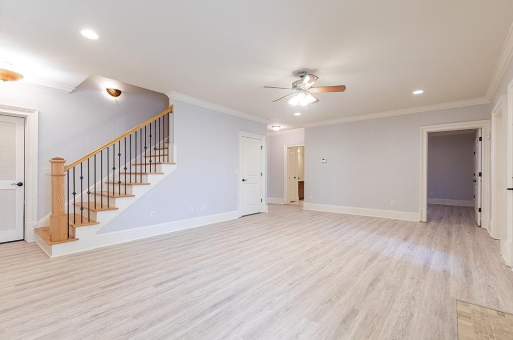 3174 Silver Lk Dr, Atlanta GA 30319-2344 exterior